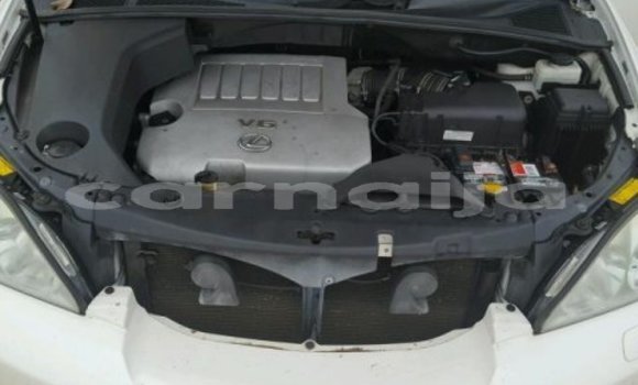 Buy Import Lexus RX 330 White Car in Badagry in Lagos State Buy Import Lexus RX 330 White Car in Badagry in Lagos State