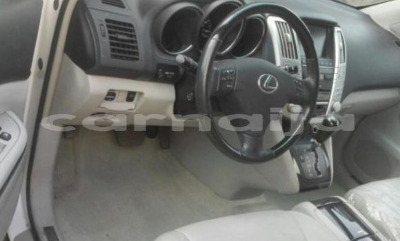 Buy Import Lexus RX 330 White Car in Badagry in Lagos State Buy Import Lexus RX 330 White Car in Badagry in Lagos State
