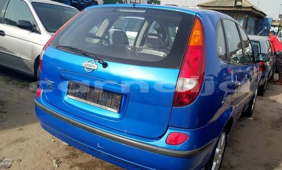Acheter Import Voiture Nissan Almera Tino Bleu à Abeokuta, État d'Ogun Acheter Import Voiture Nissan Almera Tino Bleu à Abeokuta, État d'Ogun