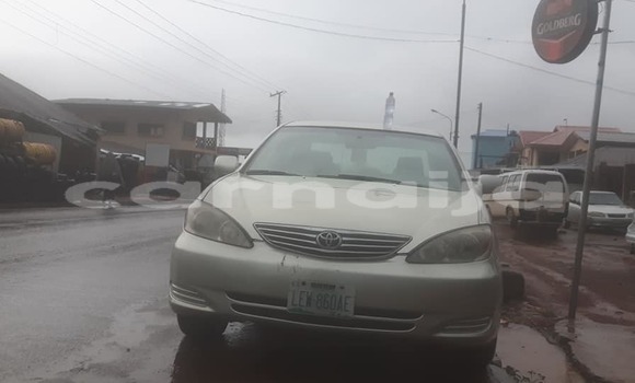 Acheter Occasion Voiture Toyota Camry Gris à Aba, État d'Abia Acheter Occasion Voiture Toyota Camry Gris à Aba, État d'Abia