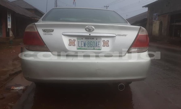 Acheter Occasion Voiture Toyota Camry Gris à Aba, État d'Abia Acheter Occasion Voiture Toyota Camry Gris à Aba, État d'Abia