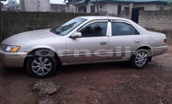 Acheter Occasion Voiture Toyota Camry Gris à Aba, État d'Abia