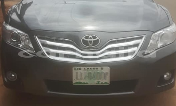 Acheter Occasion Voiture Toyota Camry Noir à Aba, État d'Abia Acheter Occasion Voiture Toyota Camry Noir à Aba, État d'Abia