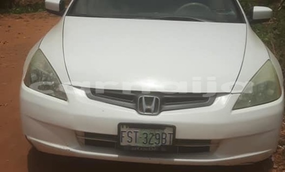 Acheter Occasion Voiture Honda Accord Blanc à Aba, État d'Abia Acheter Occasion Voiture Honda Accord Blanc à Aba, État d'Abia