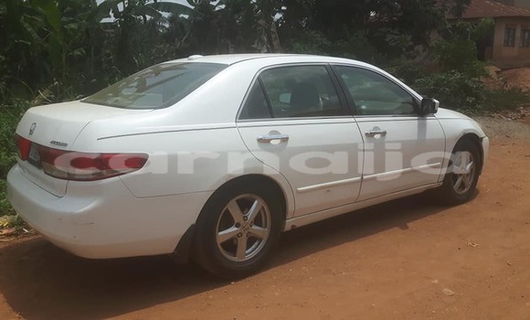 Acheter Occasion Voiture Honda Accord Blanc à Aba, État d'Abia Acheter Occasion Voiture Honda Accord Blanc à Aba, État d'Abia