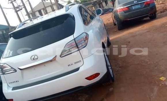 Acheter Occasion Voiture Lexus RX 350 Blanc à Lagos, État de Lagos Acheter Occasion Voiture Lexus RX 350 Blanc à Lagos, État de Lagos