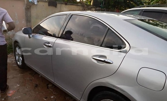 Acheter Occasion Voiture Lexus ES Gris à Lagos, État de Lagos Acheter Occasion Voiture Lexus ES Gris à Lagos, État de Lagos