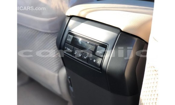 Buy Import Toyota Prado White Car in Import - Dubai in Abia State Buy Import Toyota Prado White Car in Import - Dubai in Abia State