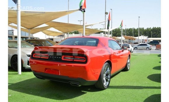 Acheter Import Voiture Dodge Challenger Rouge à Import - Dubai, État d'Abia Acheter Import Voiture Dodge Challenger Rouge à Import - Dubai, État d'Abia