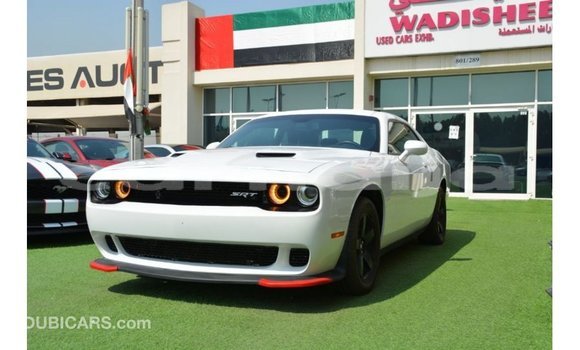 Buy Import Dodge Challenger White Car in Import - Dubai in Abia State Buy Import Dodge Challenger White Car in Import - Dubai in Abia State