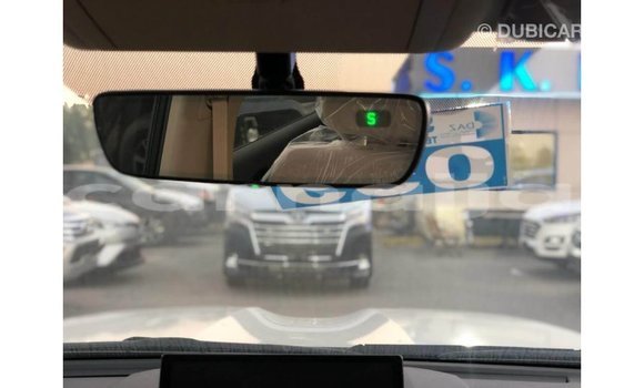 Buy Import Toyota Land Cruiser White Car in Import - Dubai in Abia State Buy Import Toyota Land Cruiser White Car in Import - Dubai in Abia State