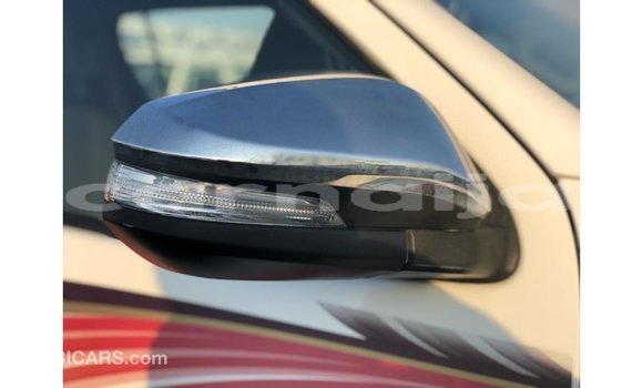 Buy Import Toyota Hilux White Car in Import - Dubai in Abia State Buy Import Toyota Hilux White Car in Import - Dubai in Abia State