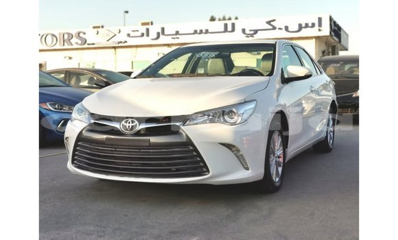 Buy Import Toyota Camry White Car in Import - Dubai in Abia State Buy Import Toyota Camry White Car in Import - Dubai in Abia State
