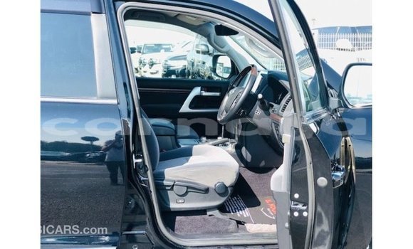 Buy Import Toyota Land Cruiser Black Car in Import - Dubai in Abia State Buy Import Toyota Land Cruiser Black Car in Import - Dubai in Abia State