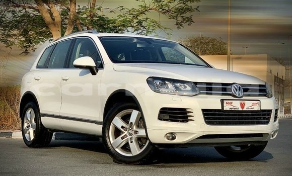 Buy Import Volkswagen Touareg White Car in Import - Dubai in Abia State