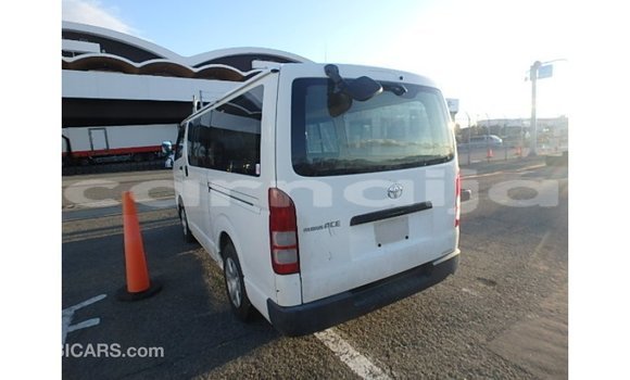 Buy Import Toyota Hiace White Car in Import - Dubai in Abia State Buy Import Toyota Hiace White Car in Import - Dubai in Abia State