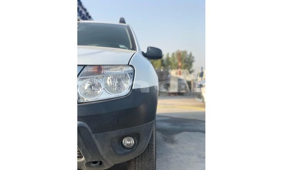 Acheter Import Voiture Renault Duster Blanc à Import - Dubai, État d'Abia Acheter Import Voiture Renault Duster Blanc à Import - Dubai, État d'Abia