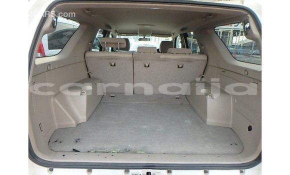 Buy Import Toyota Hilux White Car in Import - Dubai in Abia State Buy Import Toyota Hilux White Car in Import - Dubai in Abia State