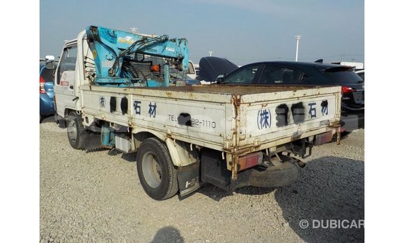 Acheter Import Voiture Toyota Pickup Blanc à Import - Dubai, État d'Abia Acheter Import Voiture Toyota Pickup Blanc à Import - Dubai, État d'Abia