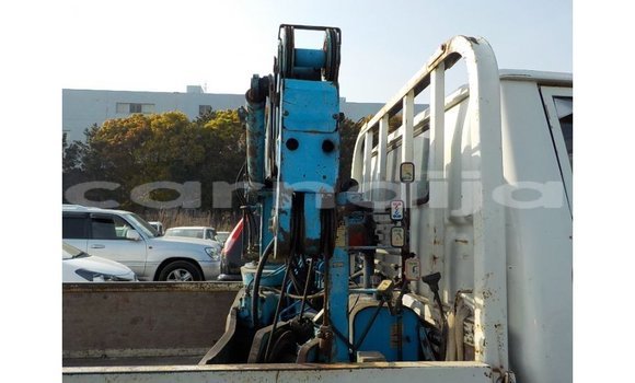 Acheter Import Voiture Toyota Pickup Blanc à Import - Dubai, État d'Abia Acheter Import Voiture Toyota Pickup Blanc à Import - Dubai, État d'Abia