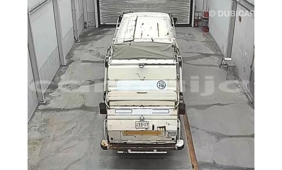 Acheter Import Voiture Isuzu Rodeo Blanc à Import - Dubai, État d'Abia Acheter Import Voiture Isuzu Rodeo Blanc à Import - Dubai, État d'Abia