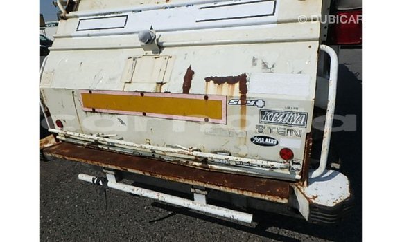 Acheter Import Voiture Isuzu Rodeo Blanc à Import - Dubai, État d'Abia Acheter Import Voiture Isuzu Rodeo Blanc à Import - Dubai, État d'Abia