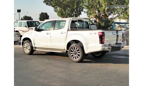 Acheter Import Voiture Isuzu Rodeo Blanc à Import - Dubai, État d'Abia Acheter Import Voiture Isuzu Rodeo Blanc à Import - Dubai, État d'Abia