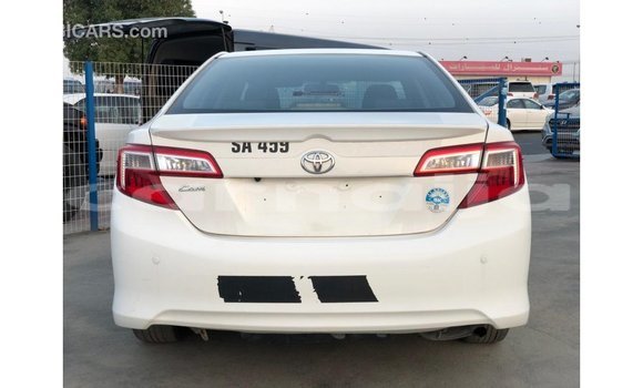 Buy Import Toyota Camry White Car in Import - Dubai in Abia State Buy Import Toyota Camry White Car in Import - Dubai in Abia State