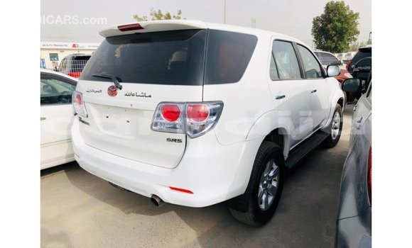 Buy Import Toyota Fortuner White Car in Import - Dubai in Abia State Buy Import Toyota Fortuner White Car in Import - Dubai in Abia State