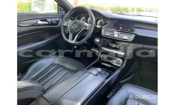 Buy Import Mercedes-Benz 190 White Car in Import - Dubai in Abia State Buy Import Mercedes-Benz 190 White Car in Import - Dubai in Abia State