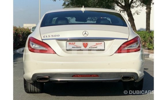 Buy Import Mercedes-Benz 190 White Car in Import - Dubai in Abia State Buy Import Mercedes-Benz 190 White Car in Import - Dubai in Abia State
