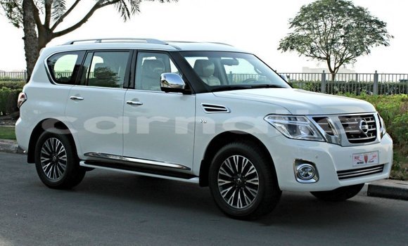 Buy Import Nissan Patrol White Car in Import - Dubai in Abia State Buy Import Nissan Patrol White Car in Import - Dubai in Abia State