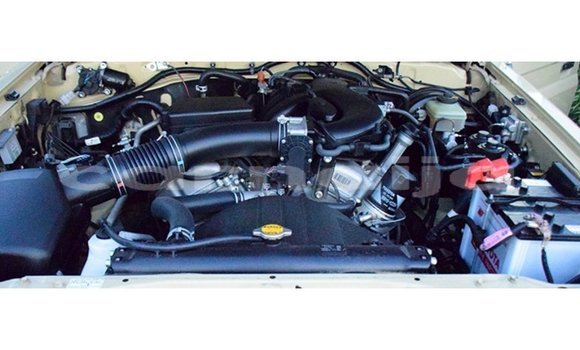 Buy Import Toyota Land Cruiser Beige Car in Import - Dubai in Abia State Buy Import Toyota Land Cruiser Beige Car in Import - Dubai in Abia State