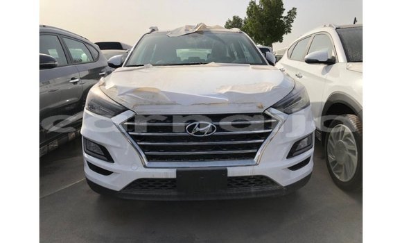 Buy Import Hyundai Tucson White Car in Import - Dubai in Abia State Buy Import Hyundai Tucson White Car in Import - Dubai in Abia State