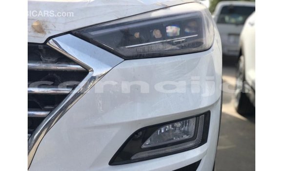 Buy Import Hyundai Tucson White Car in Import - Dubai in Abia State Buy Import Hyundai Tucson White Car in Import - Dubai in Abia State
