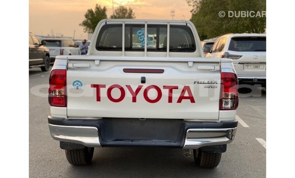 Buy Import Toyota Hilux White Car in Import - Dubai in Abia State Buy Import Toyota Hilux White Car in Import - Dubai in Abia State