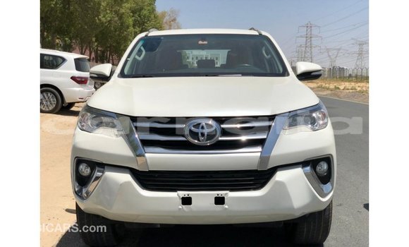 Buy Import Toyota Fortuner White Car in Import - Dubai in Abia State Buy Import Toyota Fortuner White Car in Import - Dubai in Abia State