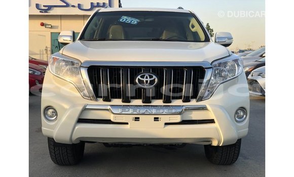 Acheter Import Voiture Toyota Prado Blanc à Import - Dubai, État d'Abia Acheter Import Voiture Toyota Prado Blanc à Import - Dubai, État d'Abia