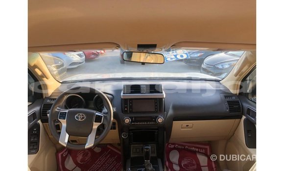 Acheter Import Voiture Toyota Prado Blanc à Import - Dubai, État d'Abia Acheter Import Voiture Toyota Prado Blanc à Import - Dubai, État d'Abia