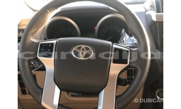Acheter Import Voiture Toyota Prado Blanc à Import - Dubai, État d'Abia Acheter Import Voiture Toyota Prado Blanc à Import - Dubai, État d'Abia