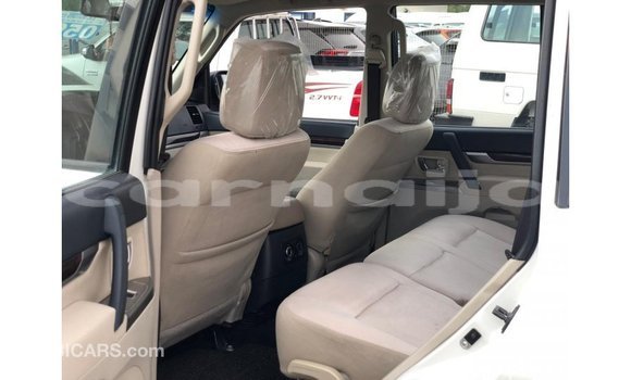 Buy Import Mitsubishi Pajero White Car in Import - Dubai in Abia State Buy Import Mitsubishi Pajero White Car in Import - Dubai in Abia State