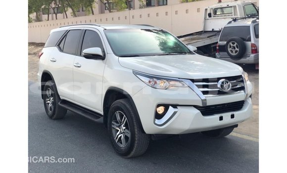 Buy Import Toyota Fortuner White Car in Import - Dubai in Abia State Buy Import Toyota Fortuner White Car in Import - Dubai in Abia State