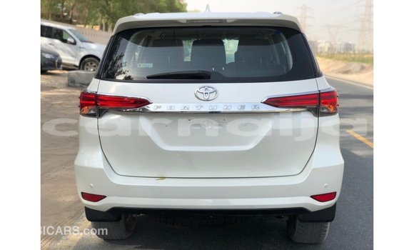 Buy Import Toyota Fortuner White Car in Import - Dubai in Abia State Buy Import Toyota Fortuner White Car in Import - Dubai in Abia State