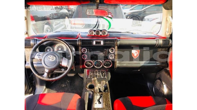 Big with watermark toyota fj cruiser abia state import dubai 8381