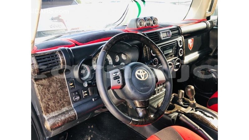 Big with watermark toyota fj cruiser abia state import dubai 8381