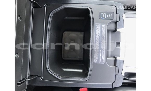 Buy Import Toyota Land Cruiser White Car in Import - Dubai in Abia State Buy Import Toyota Land Cruiser White Car in Import - Dubai in Abia State