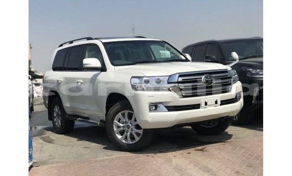 Buy Import Toyota Land Cruiser White Car in Import - Dubai in Abia State