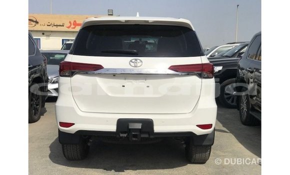 Buy Import Toyota Fortuner White Car in Import - Dubai in Abia State Buy Import Toyota Fortuner White Car in Import - Dubai in Abia State