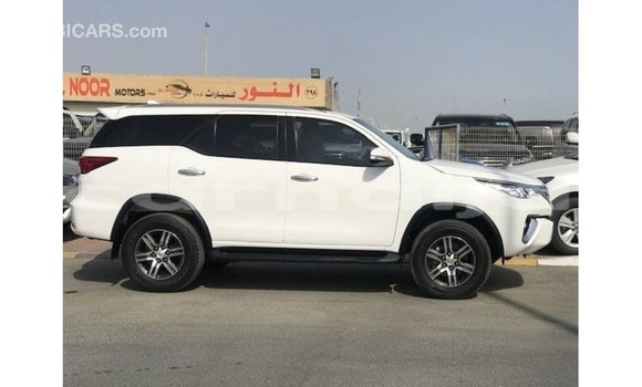 Buy Import Toyota Fortuner White Car in Import - Dubai in Abia State Buy Import Toyota Fortuner White Car in Import - Dubai in Abia State