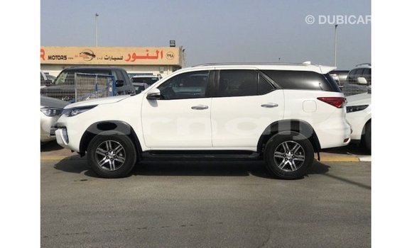 Buy Import Toyota Fortuner White Car in Import - Dubai in Abia State Buy Import Toyota Fortuner White Car in Import - Dubai in Abia State
